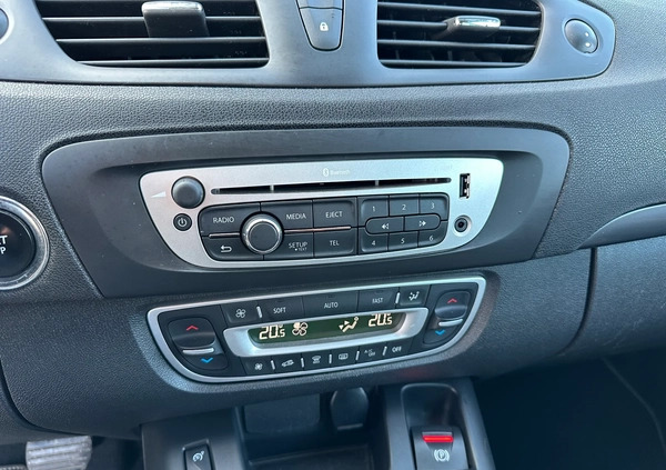 Renault Scenic cena 32900 przebieg: 146000, rok produkcji 2016 z Świeradów-Zdrój małe 742